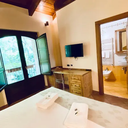 Waterfalls View Suites