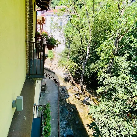 Waterfalls View Suites *