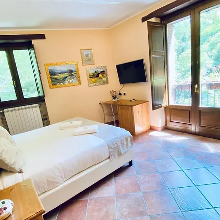 Waterfalls View Suites